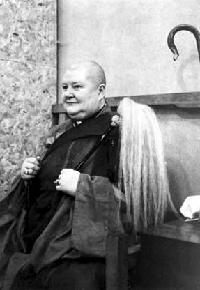 Die Ehrw. Meisterin Jiyu-Kennett 